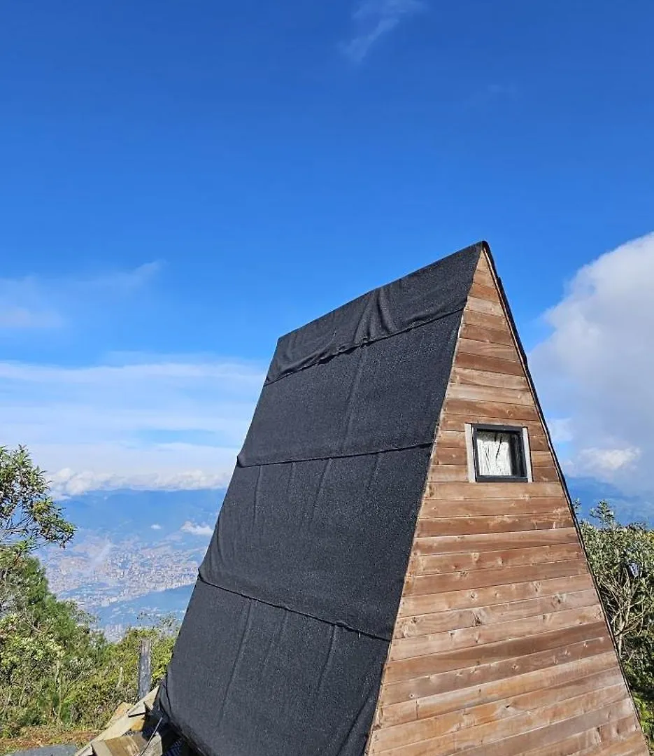 Villa Glamping Sabia Con Wifi, Fogata Y Vistas De Medellin Santa Elena  0*, Santa Elena (Antioquia)